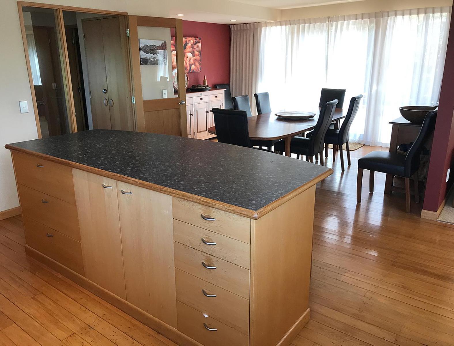 Sargood Splendour - Wanaka Holiday Home Экстерьер фото