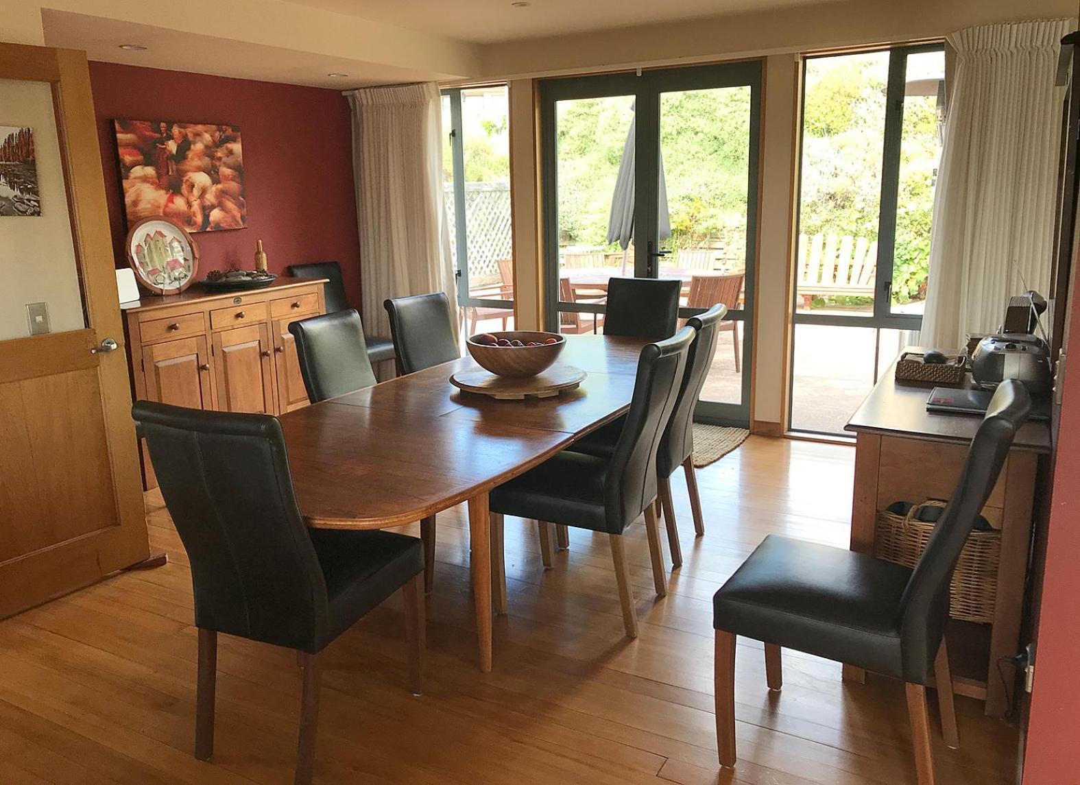 Sargood Splendour - Wanaka Holiday Home Экстерьер фото